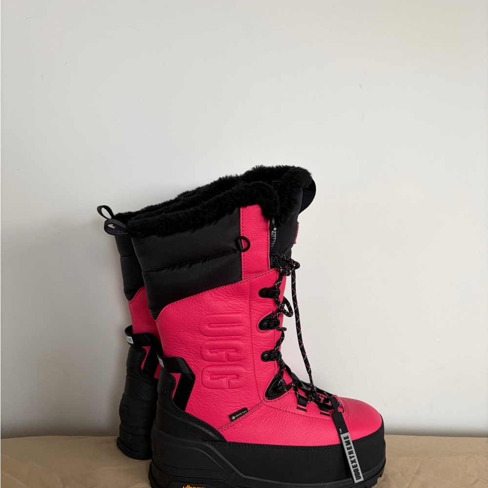 UGG Women's Shasta waterproof, gore tex tall boots